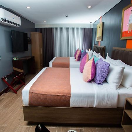 Unwnd Flats Hotell Makati City Eksteriør bilde
